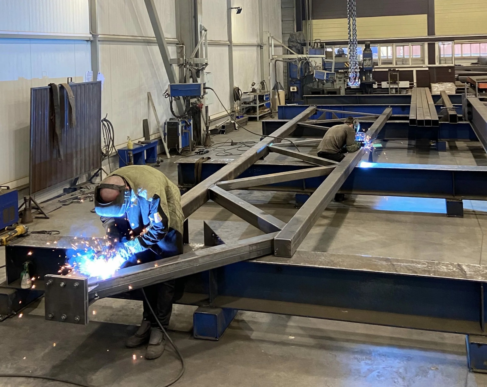 Производство